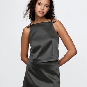 NWT Gap  Square-Neck Bow Top